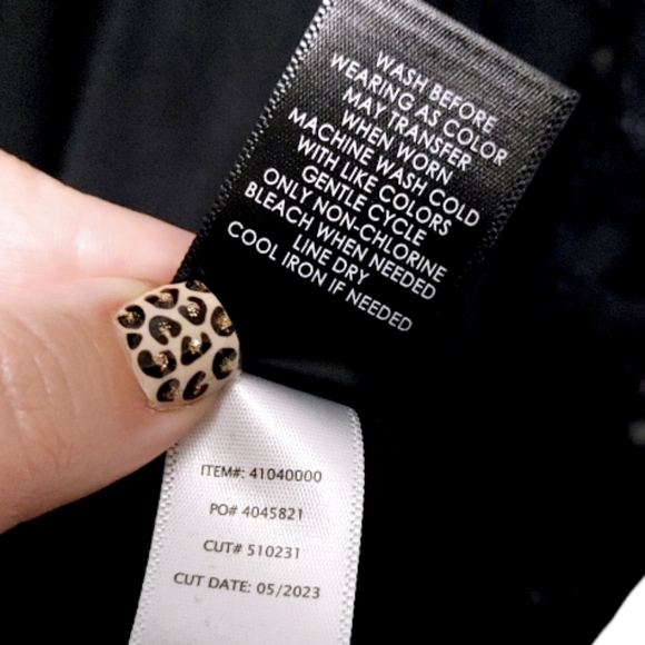 Torrid At The Knee Jersey Lace Sleeve Mock Neck Skater Dress Womens Plus Size 1X - Picture 13 of 13